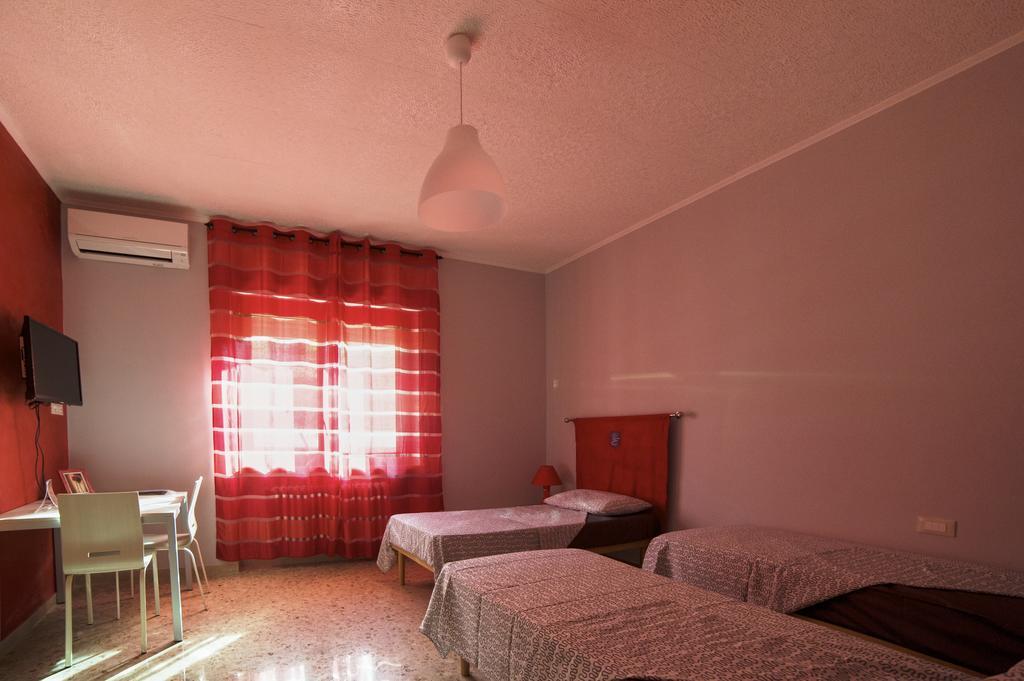 Villa Elena Montesilvano Marina Pokoj fotografie